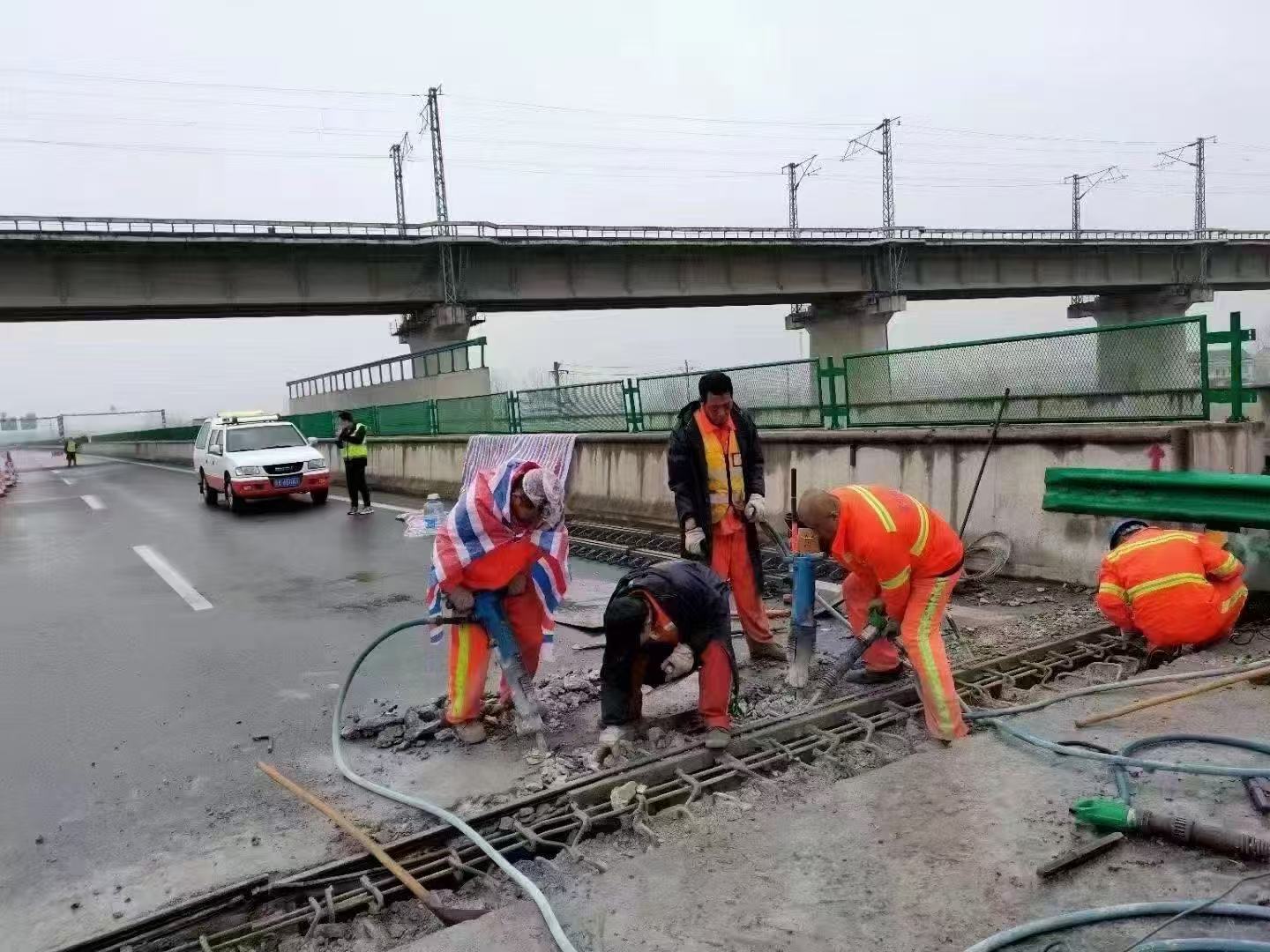 仁化桥梁伸缩缝抢修料